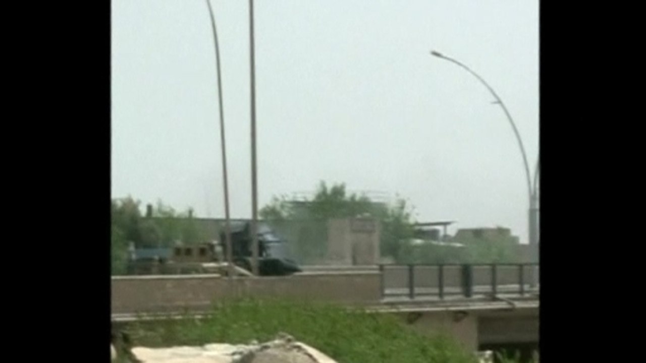 Al Qaeda linked insurgents capture Iraq's second largest city