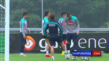 Cristiano Ronaldo en mode SAMBA au Brésil