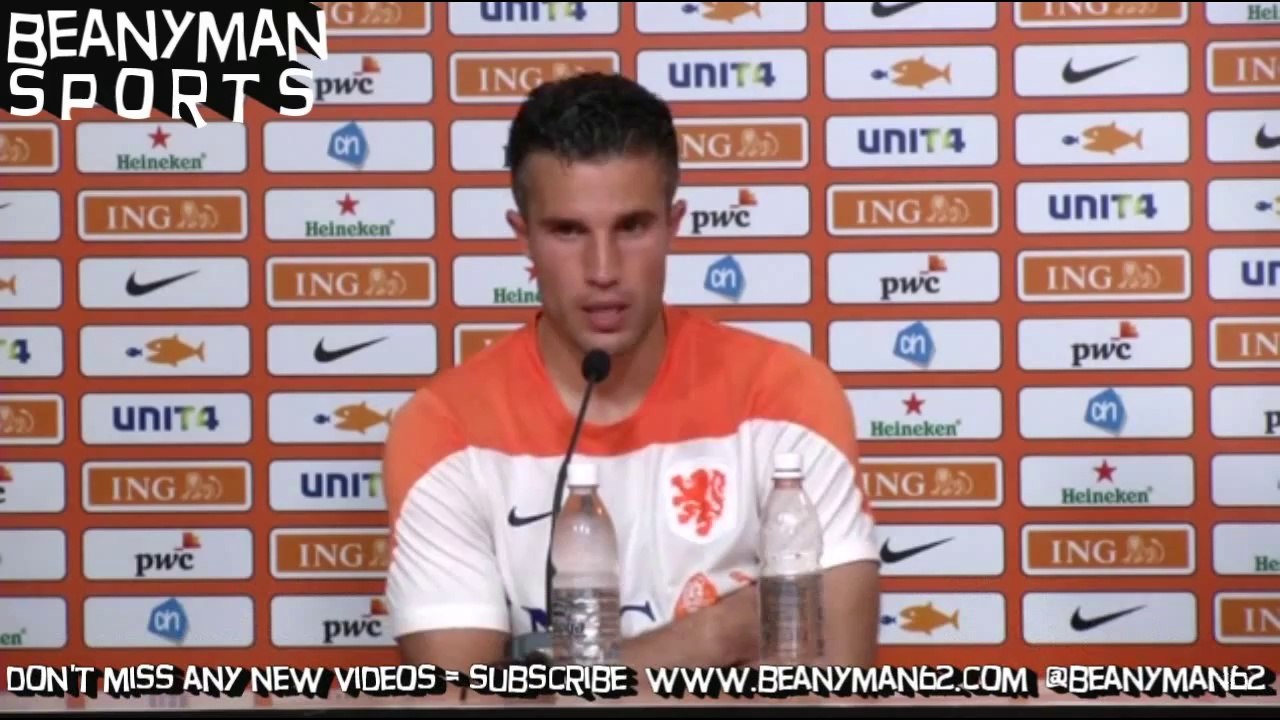 Robin van Persie - I Have Been Playing With Pain For The Last Six Years