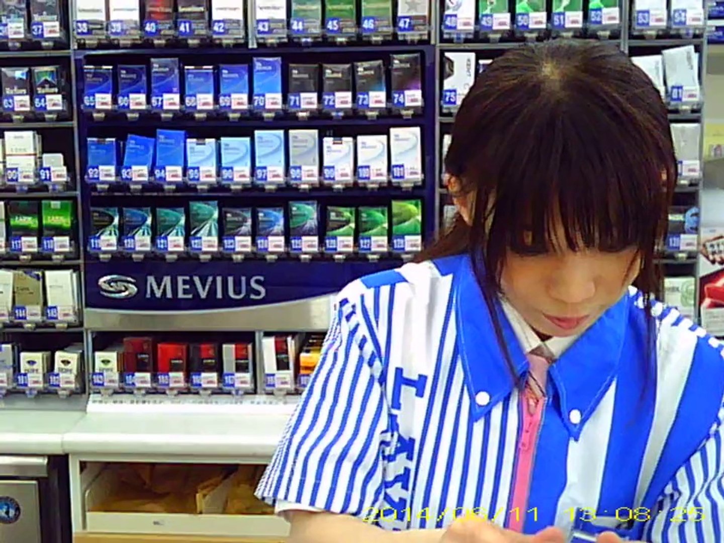 コンビ二女店員 ローソン - 動画 Dailymotion