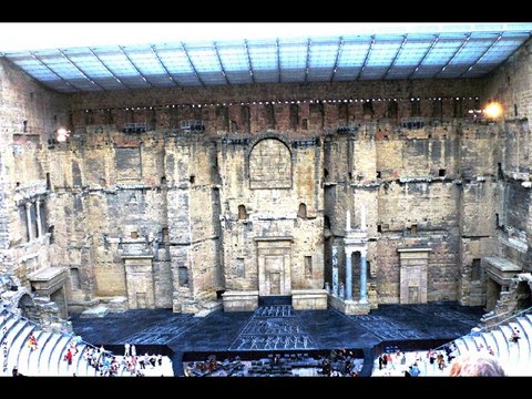 ©LA CANTATRICE POEME THOMAS ANDRE PHOTOS&PHOTOS-PEINTURES MARTINE ANCIAUX©