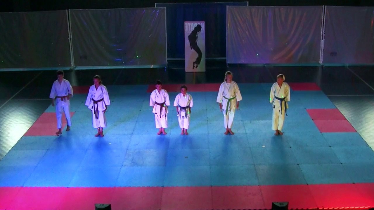 Gala Karate Thriller Show by as Cannes Karaté, Heian Godan