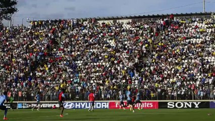 Mondial-2014:entraînement de l'Uruguay, Suarez à part