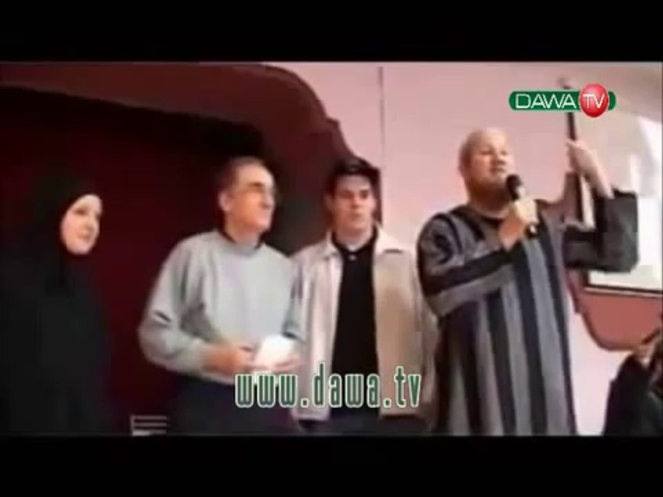 3 Membres d'une famille Allemande convertissent à l'Islam;Germany Family 3 Member Accept Islam
