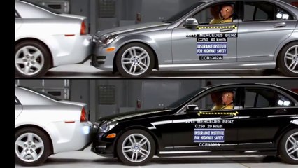 2014 Mercedes C-Class VS Chevrolet Malibu - CRASH TEST