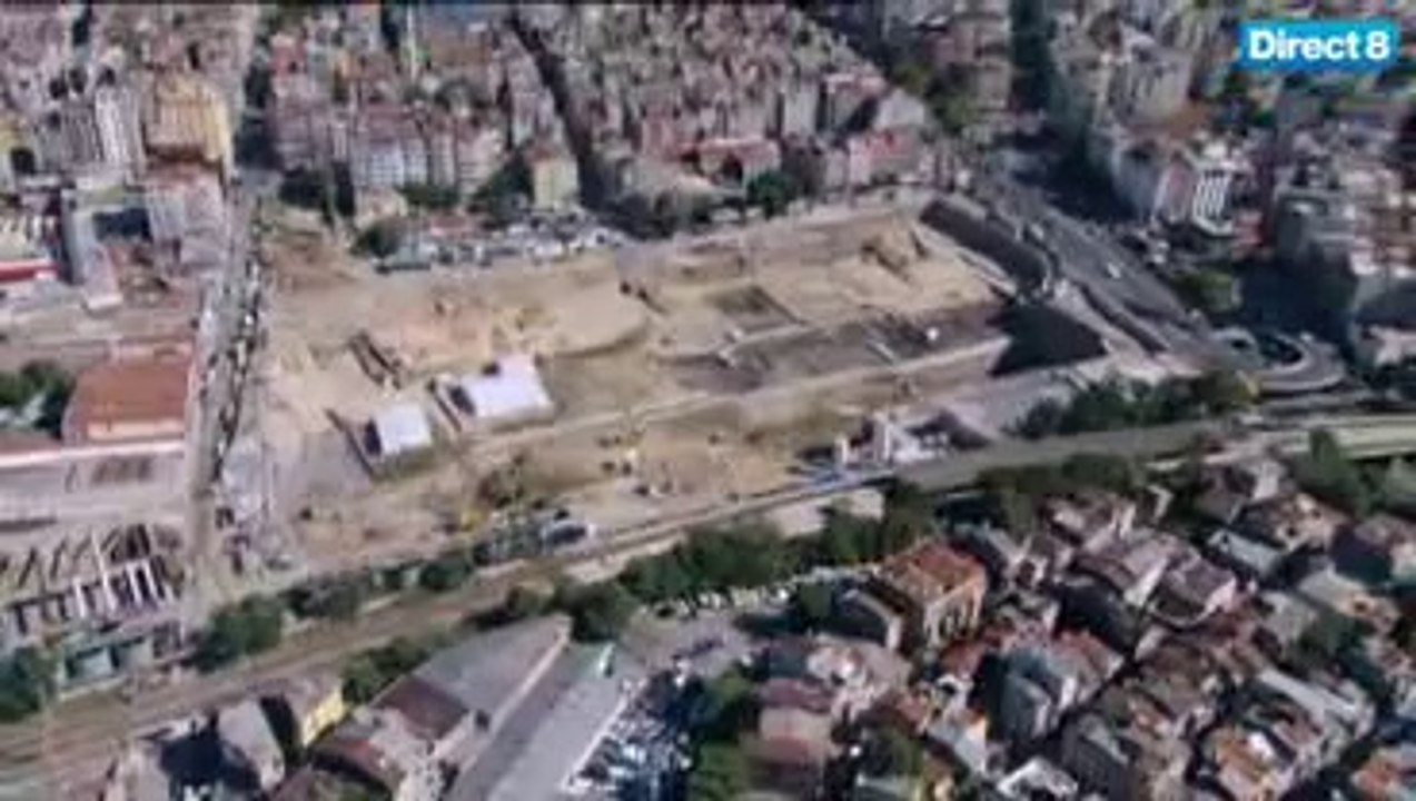 Les Constructeurs De L'Extrême - Sous le bosphore