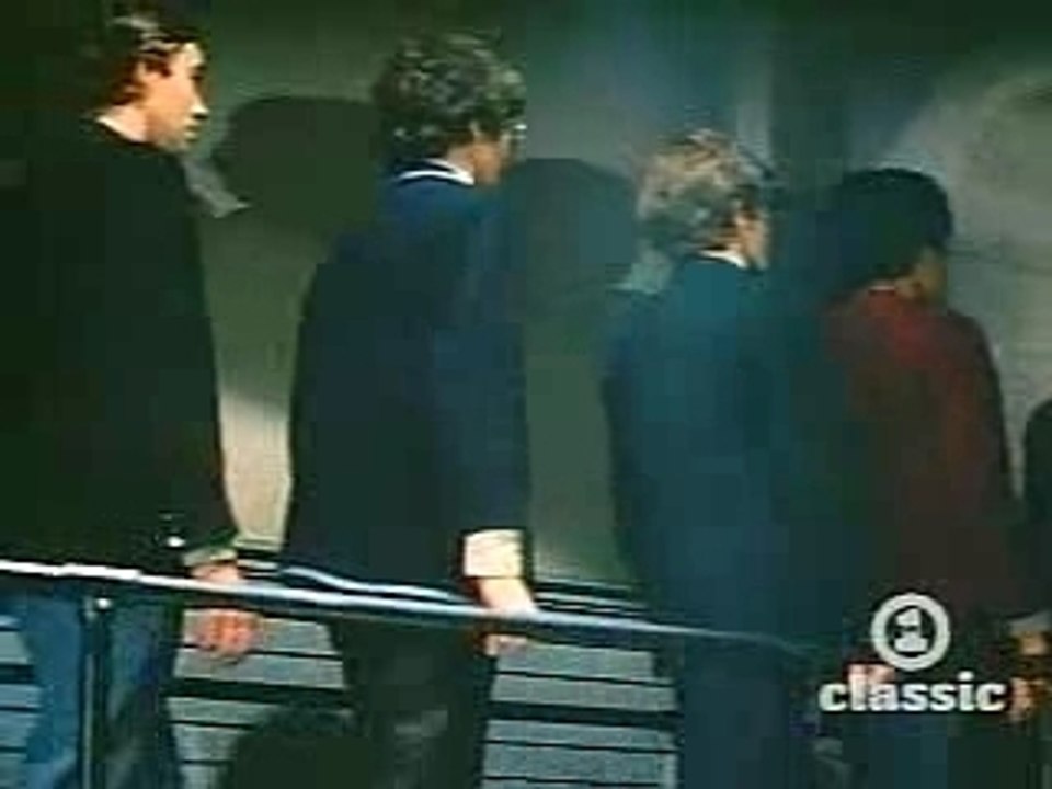 Pink Floyd - Another Brick In the Wall