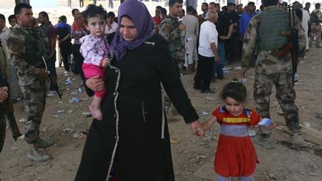 Iraq PM calls emergency after Mosul seized