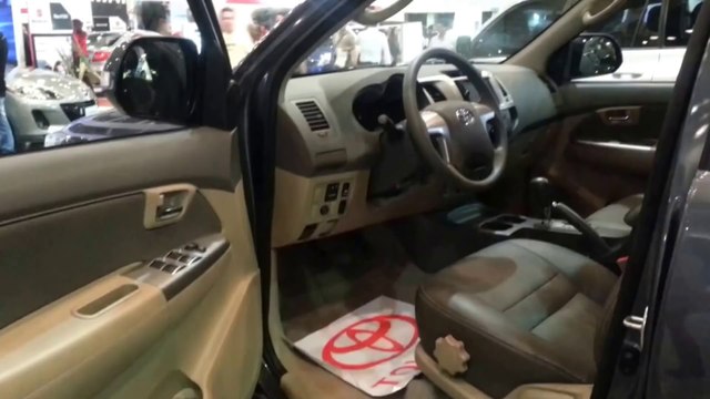 fortuner 2.7x - liên hệ 0908 66 77 88