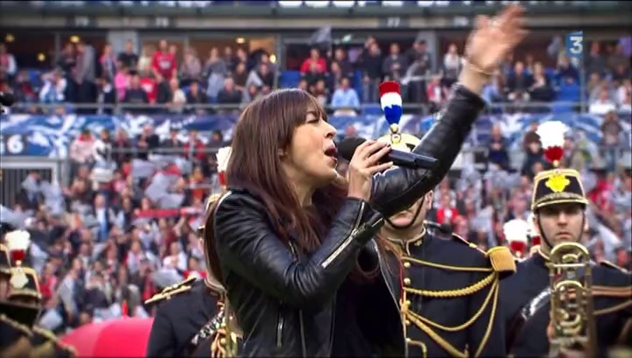 Nolwenn Leroy chante le Bro Gozh au Stade de France !