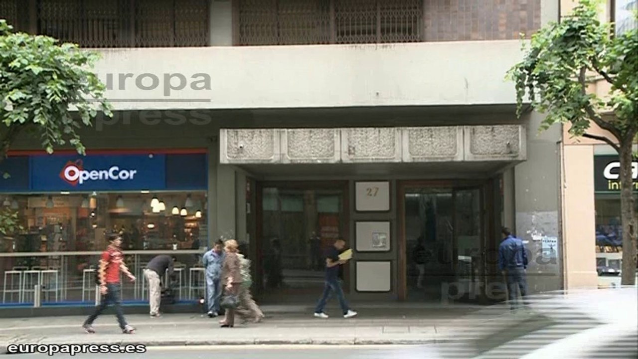 Patxi López abandona sede sin hacer declaraciones