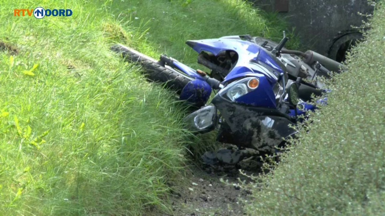 Bromfietser gewond na aanrijding in Roodeschool - RTV Noord