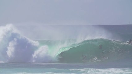 Kelly Slater Tube at Pipeline