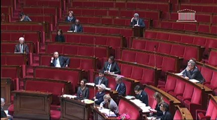 MISE EN OEUVRE DU PRINCIPE DE PARTICIPATION DU PUBLIC DÉFINI À L’ARTICLE 7 DE LA CHARTE DE L’ENVIRONNEMENT (C.M.P.) - Jeudi 13 Décembre 2012