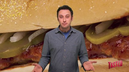 McRib IS BACK!?! - Food Feeder