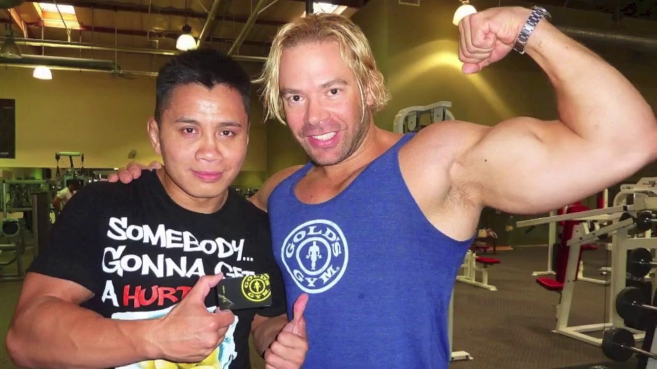 Celebrity Challenge #12: Jon Lee Brody and Shad Gaspard do pushups