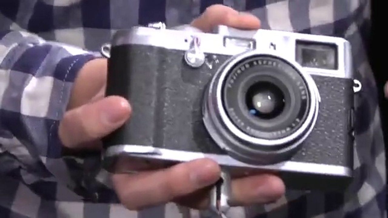 CES 2012 Hands-On: Fujifilm X-Pro 1