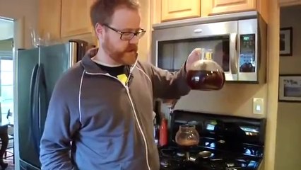 Yama Siphon Coffee Pot Demo - Tested.com Quick Look