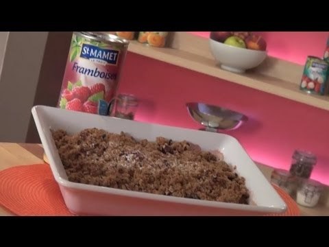 Recette de Crumble pommes et fruits rouges - 750 Grammes