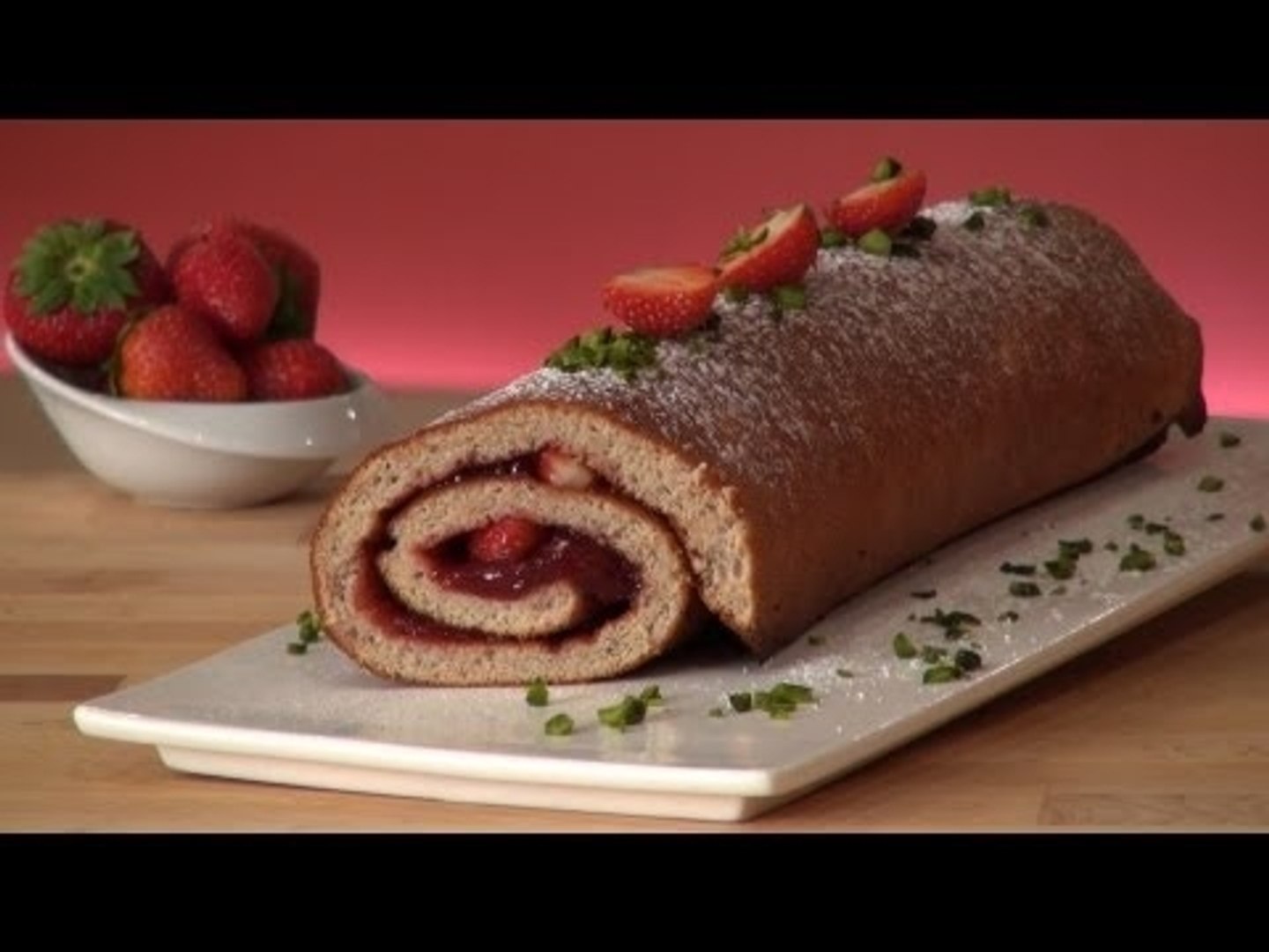 Recette - Gâteau roulé à la confiture en vidéo 
