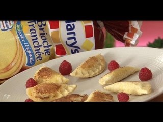 Download Video: Chaussons aux amandes et aux framboises - 750 Grammes