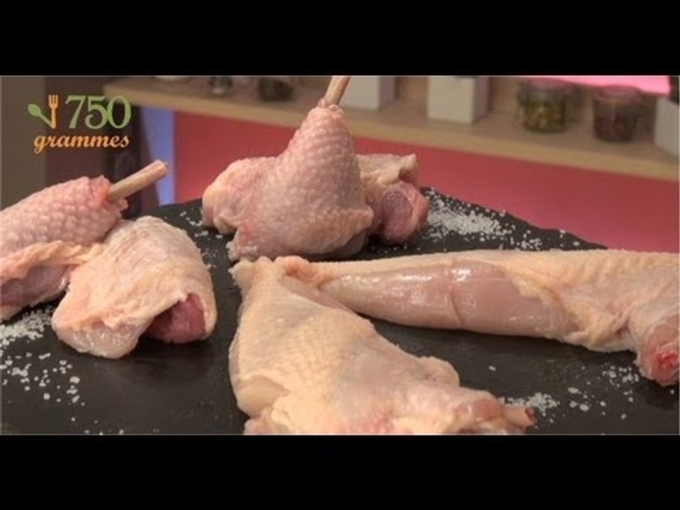 Comment manchonner et découper une cuisse de volaille - 750 Grammes