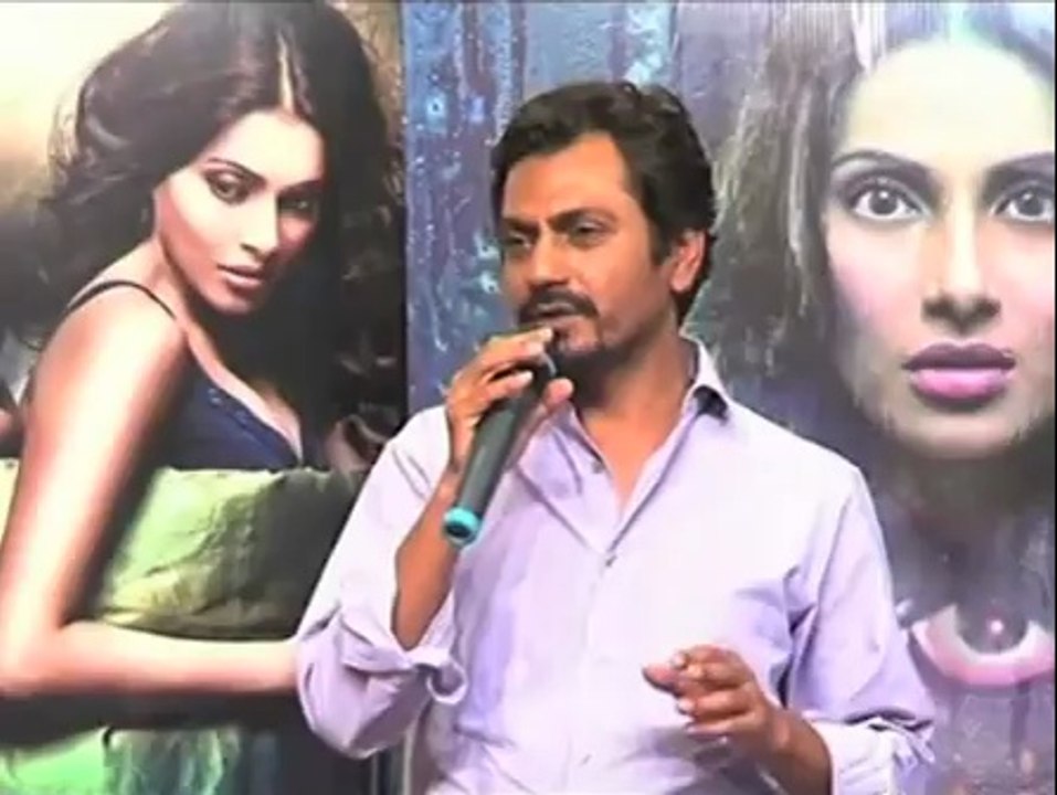 SPECIAL : Bollywood biggies turn to fiction on TV - IANS India Videos