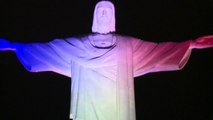 اضاءة تمثال المسيح الفادي بألوان المنتخبات المشاركة في المونديال