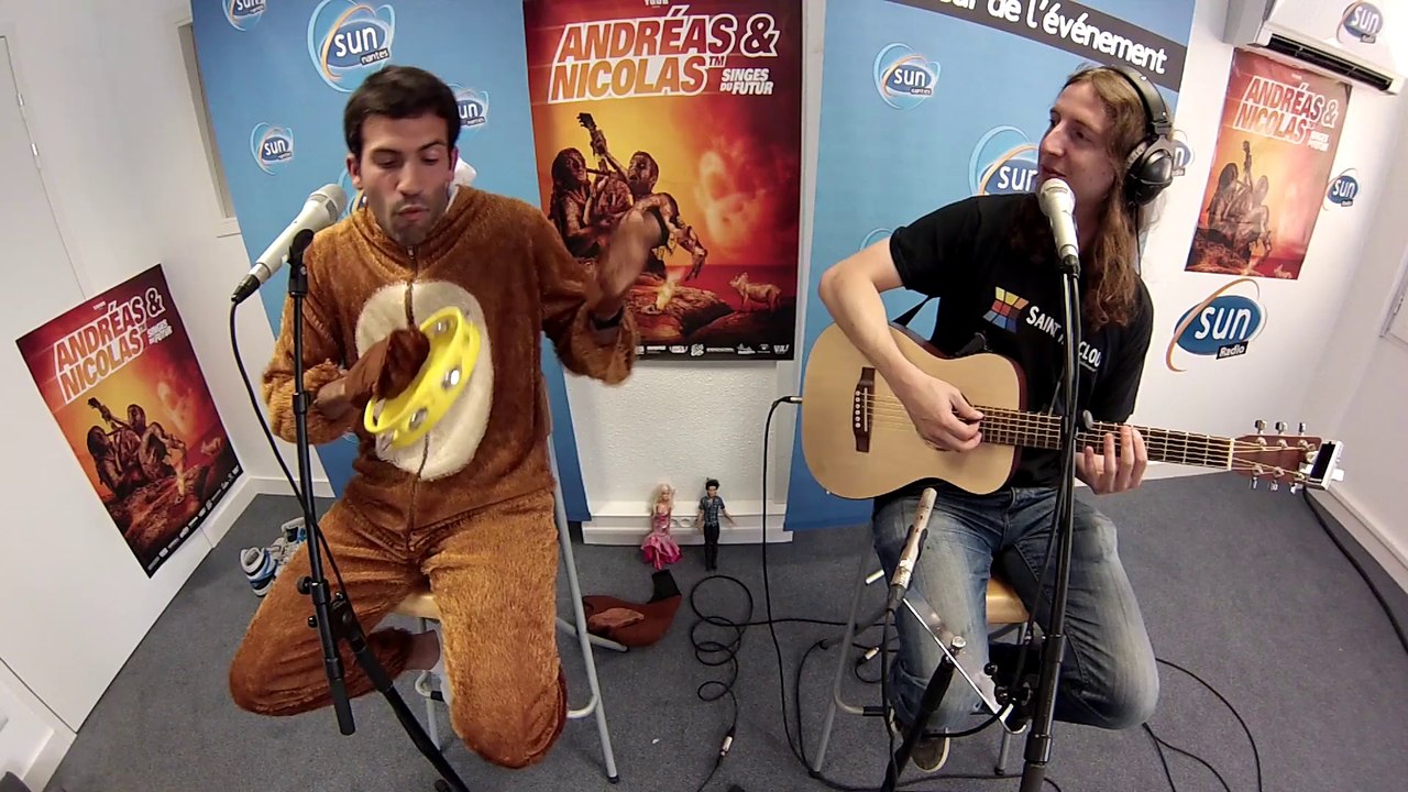 Andréas & Nicolas - Costume de singe
