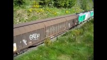 DOUBLE TRACTION, BB 75 071 & 75 404, train de fret, eau de source MONT-DORE, section LA BOURBOULE à LAQUEUILLE, 21.05.2014.