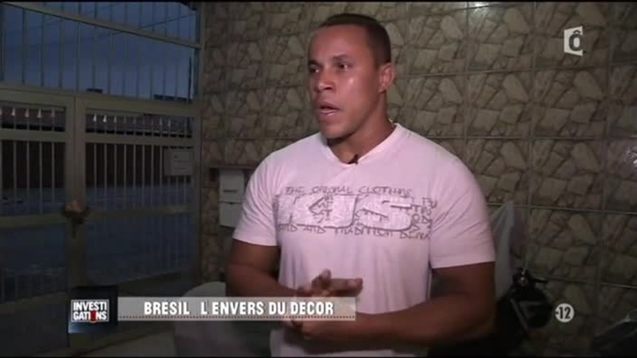 Voleur de moto au Brésil se fait tirer dessus