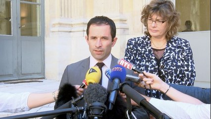 [ARCHIVE] Baccalauréat : le ministre invite à la bienveillance envers les candidats retardés par la grève SNCF