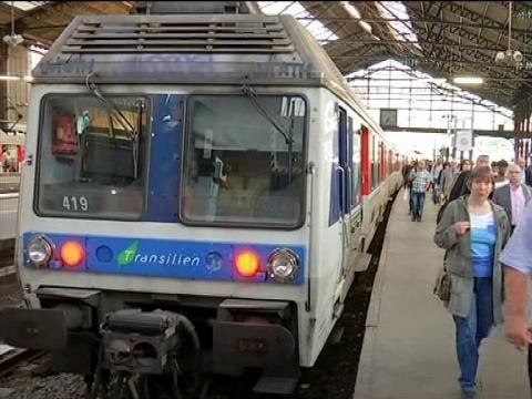 Grève à la SNCF: la CGT salue un vrai échange avec le gouvernement lors des négociations - 12/06