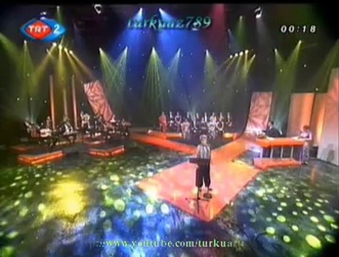 Serap KUZEY-Ben Yürürüm Yâne Yâne Aşk Boyadı Beni Kâne (2)