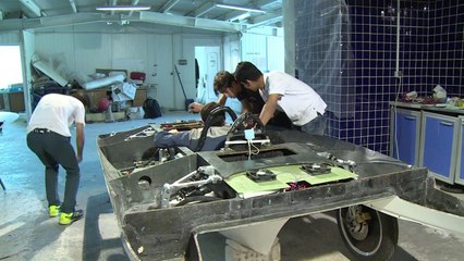 حلم طلبة ايرانيين بالمشاركة في سباق للسيارات في الولايات المتحدة