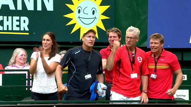 Dustin Brown lobs Rafa Nadal