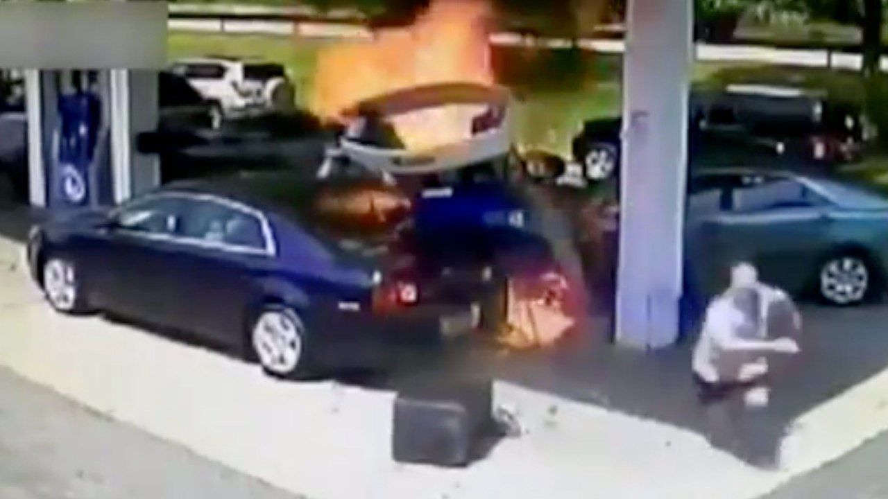 Cop Saves Driver from Gas Pump Explosion