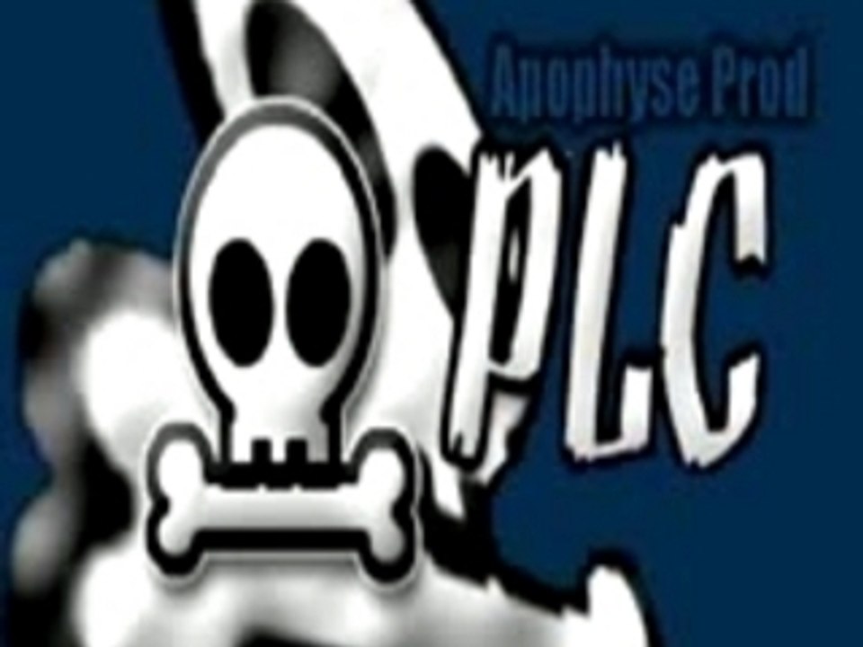 Tiwony & Typical Féfé-Jamais le mal...