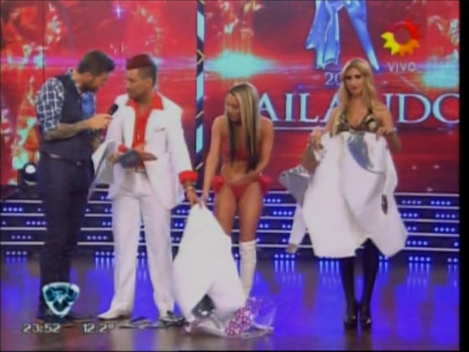 Traje Espacial #Showmatch2014