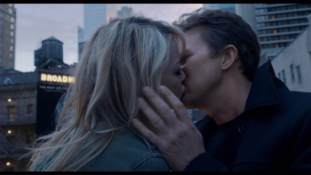 Emma Stone, Naomi Watts, Zach Galifianakis In The Birdman Trailer