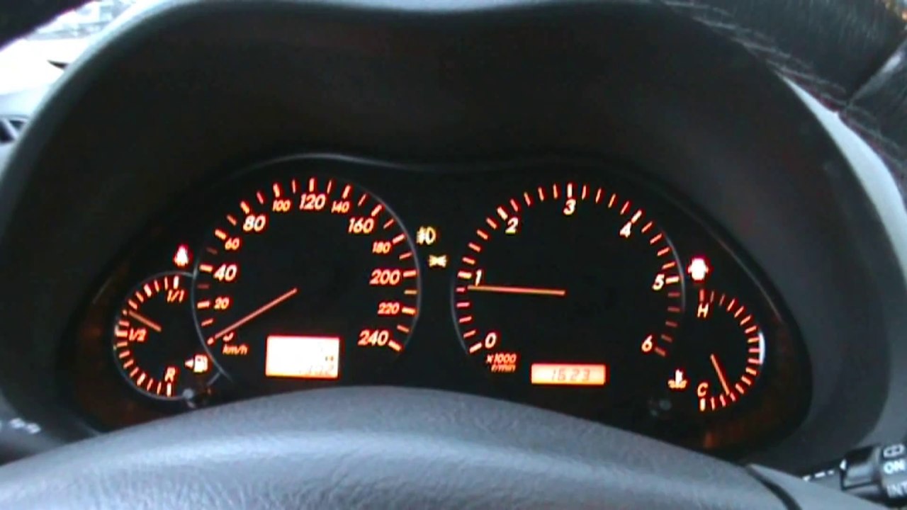 2005 года выпуса Toyota Avensis V 2.0 с двигателем D-4D.