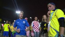 البرازيليون يحتفلون بفوز منتخبهم على كرواتيا