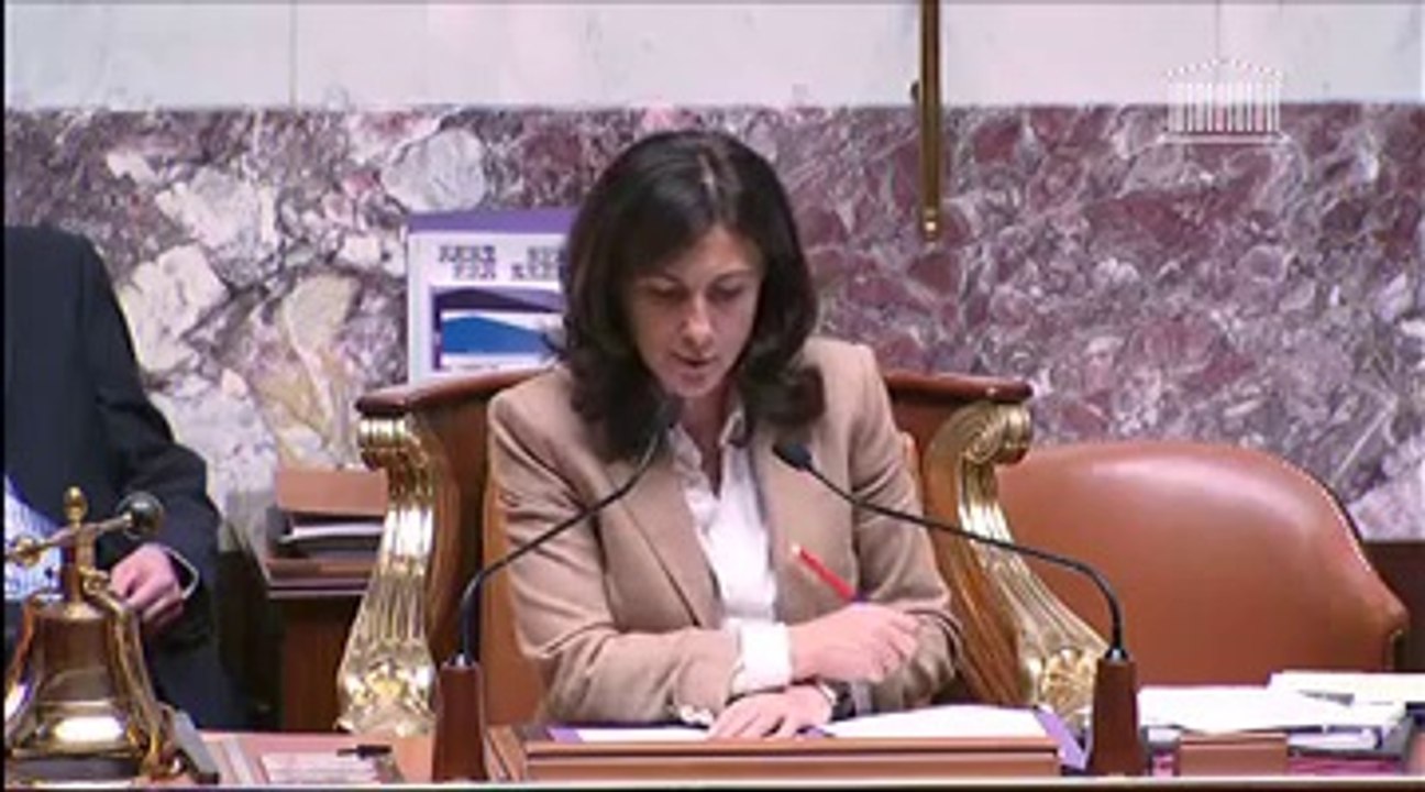 ACCORD FRANCE - ALGÉRIE DE COOPÉRATION DANS LE DOMAINE DE LA DÉFENSE (Procédure d’examen simplifiée) - Lundi 19 Novembre 2012