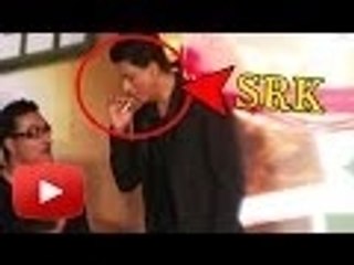 Shahrukh Khan CAUGHT SMOKING In PUBLIC - CHECKOUT
