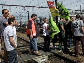 Grève SNCF: le bras de fer continue - 13/06