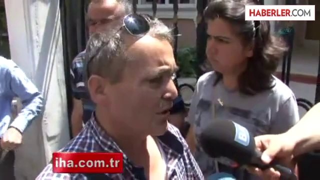 Ailesi, Berkin Elvan İçin Karne Eylemi Yaptı