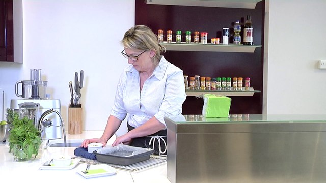 Comment cuisiner les oeufs cocottes ? Les gestes techniques de Cuisine et Vins de France