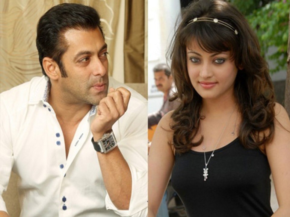 Salman's Lucky Actress Back Again
