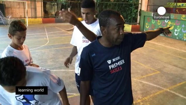 Il Brasile sui banchi. Calcio nelle favelas e istruzione a due velocità