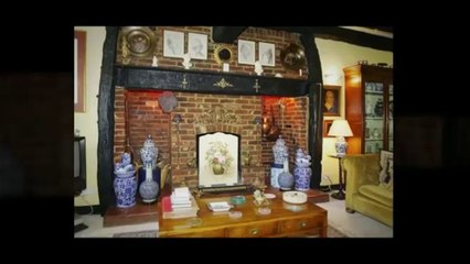 Where to find a flat in Broadstone